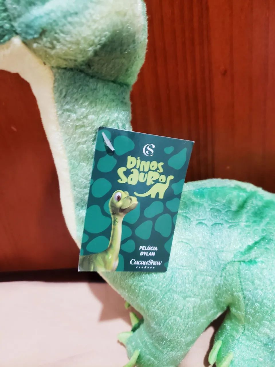 Boneco Dinossauro Pelúcia Dylan - Dinossauros - Foto 2