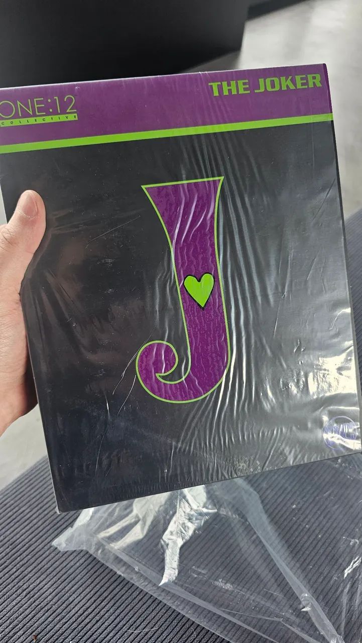 Mezco One:12 Coringa Joker - Foto 2
