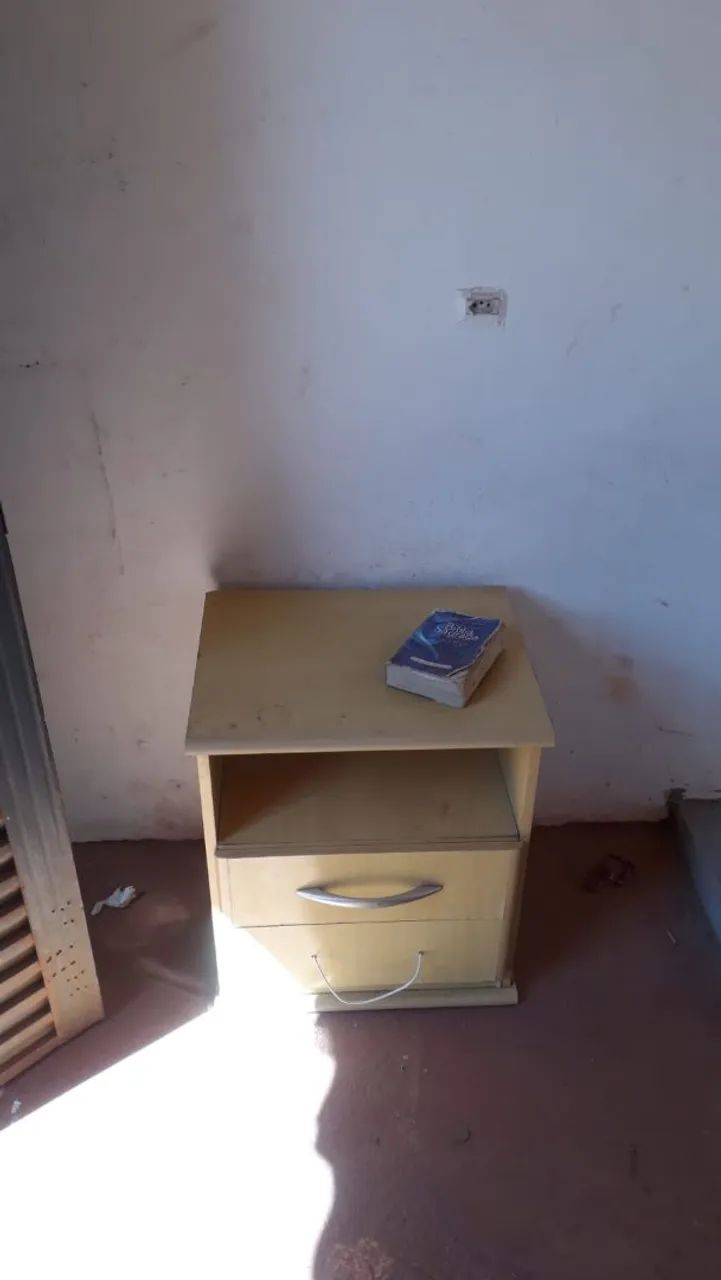 Quarto básico e popular r$ 400 tudo incluso