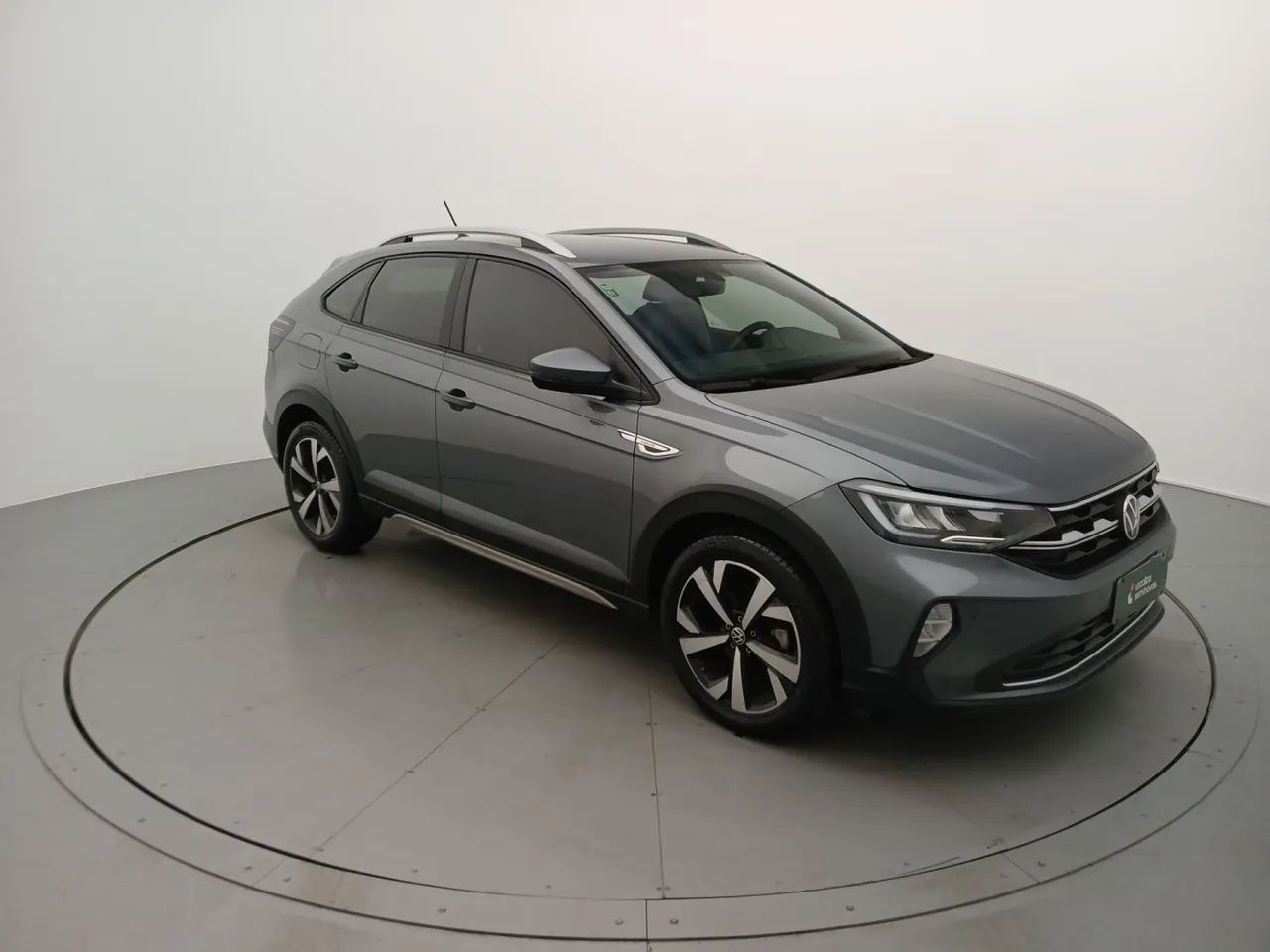 Volkswagen Nivus Highline 1.0 200 TSI Flex Aut., foto 7 de 18