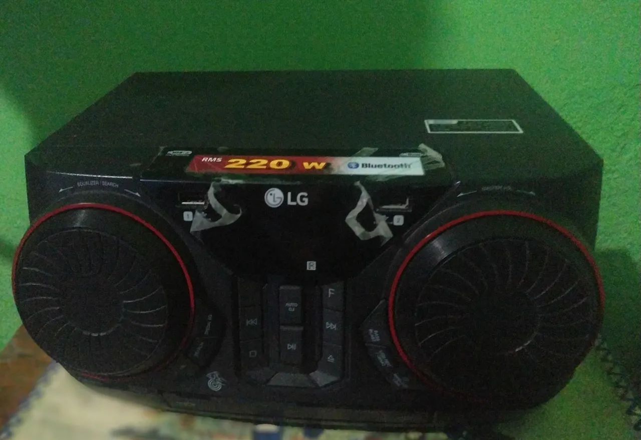 Som LG 220W Bluetooth