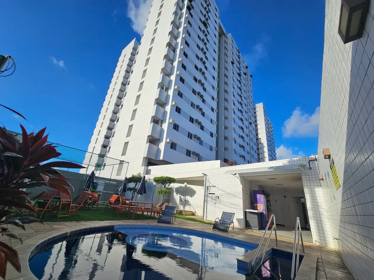 Alugo apt 2 quartos no Shopping Park Residence