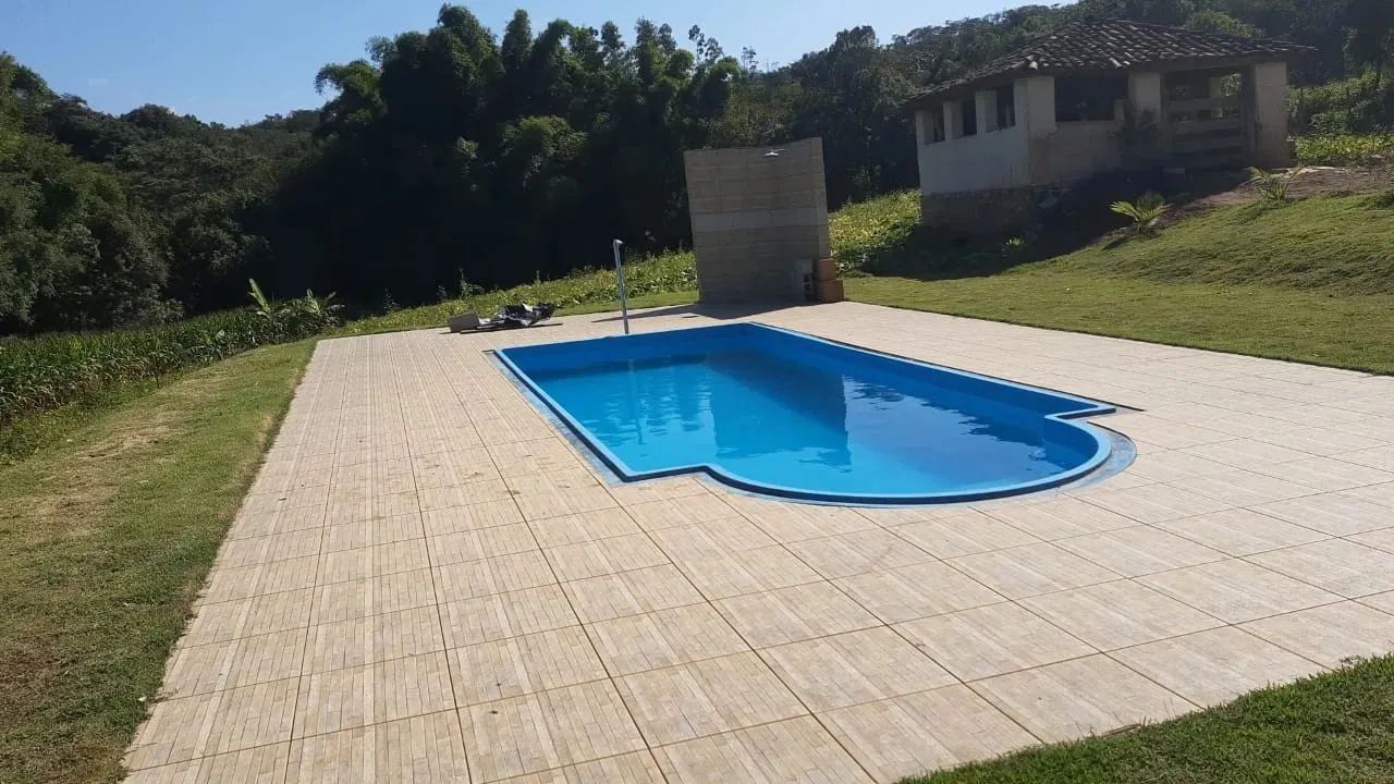Lindo Sitio com 18 hectares 180 mil metros com piscina e muito verde oportunidade - Foto 5