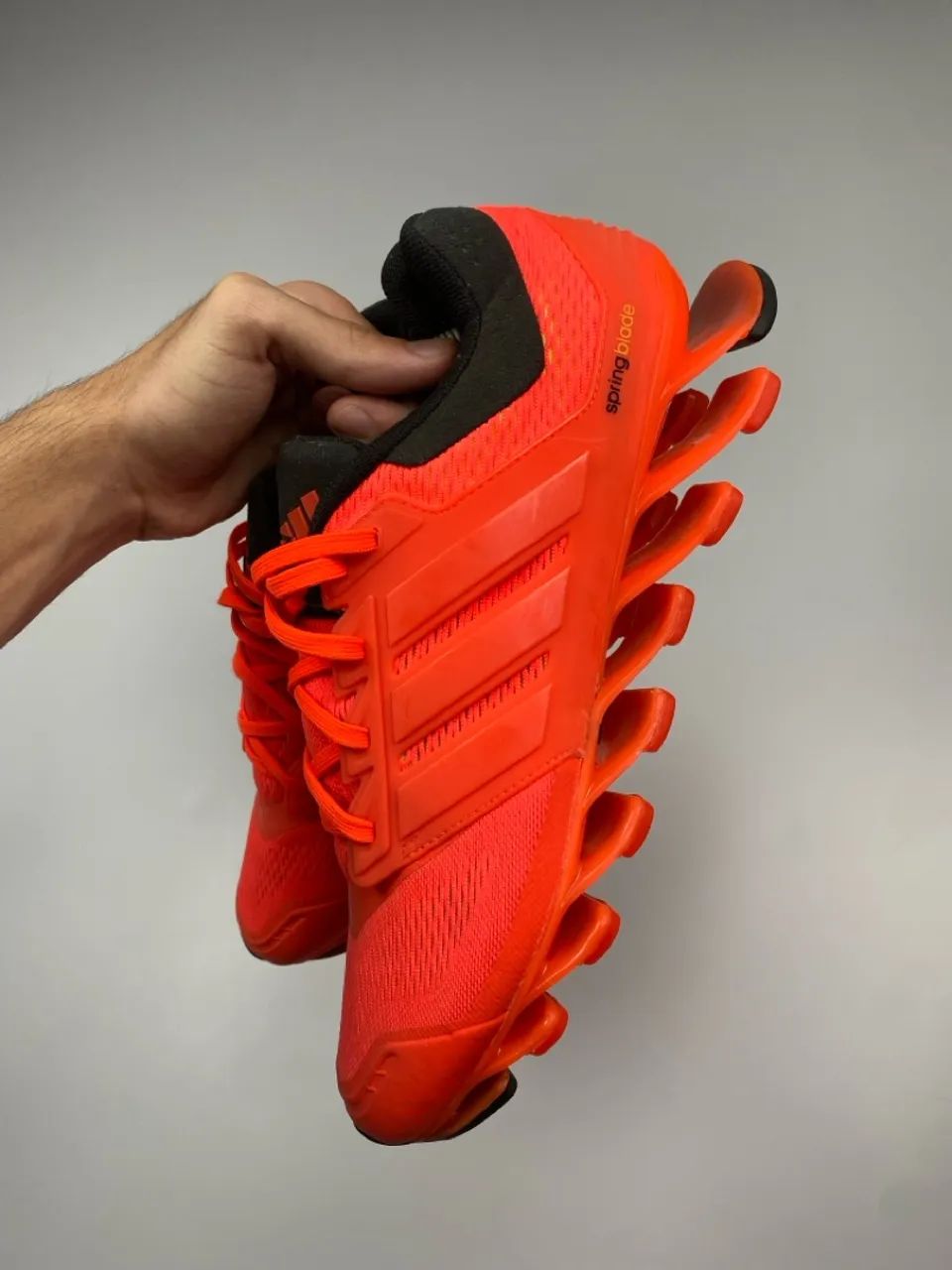 adidas springblade é bom