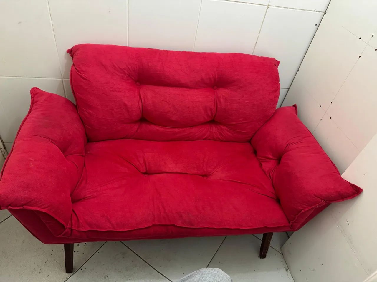 Sofás de couro e sofá namoradeira  - Foto 2