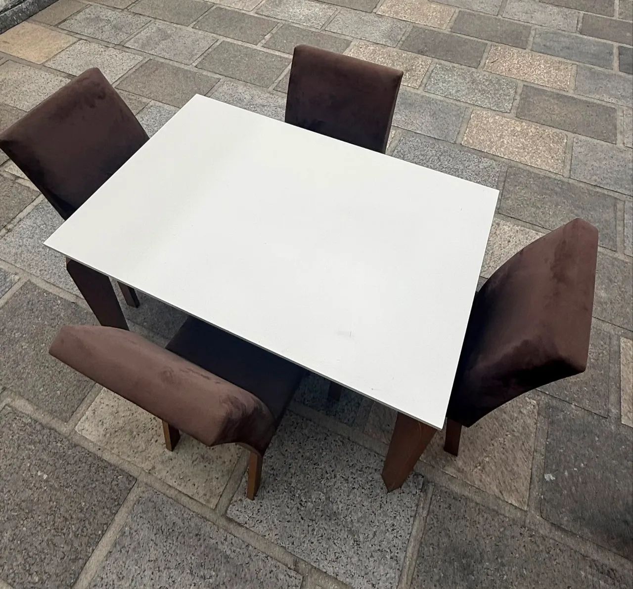 Mesa com 4 cadeiras  - Foto 3