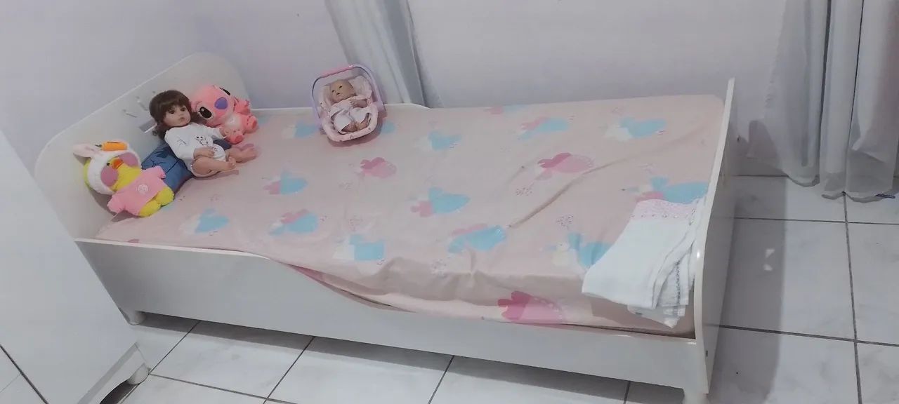 Cama infantil fantil com colchão  - Foto 2
