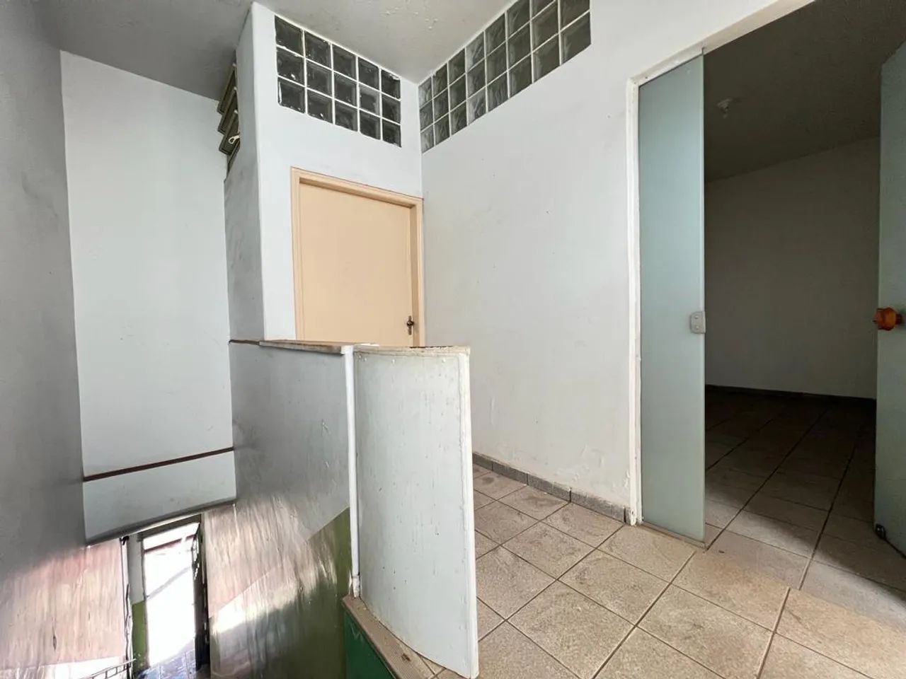 Sala Comercial 1 - Pavimento Superior Frente - Foto 5