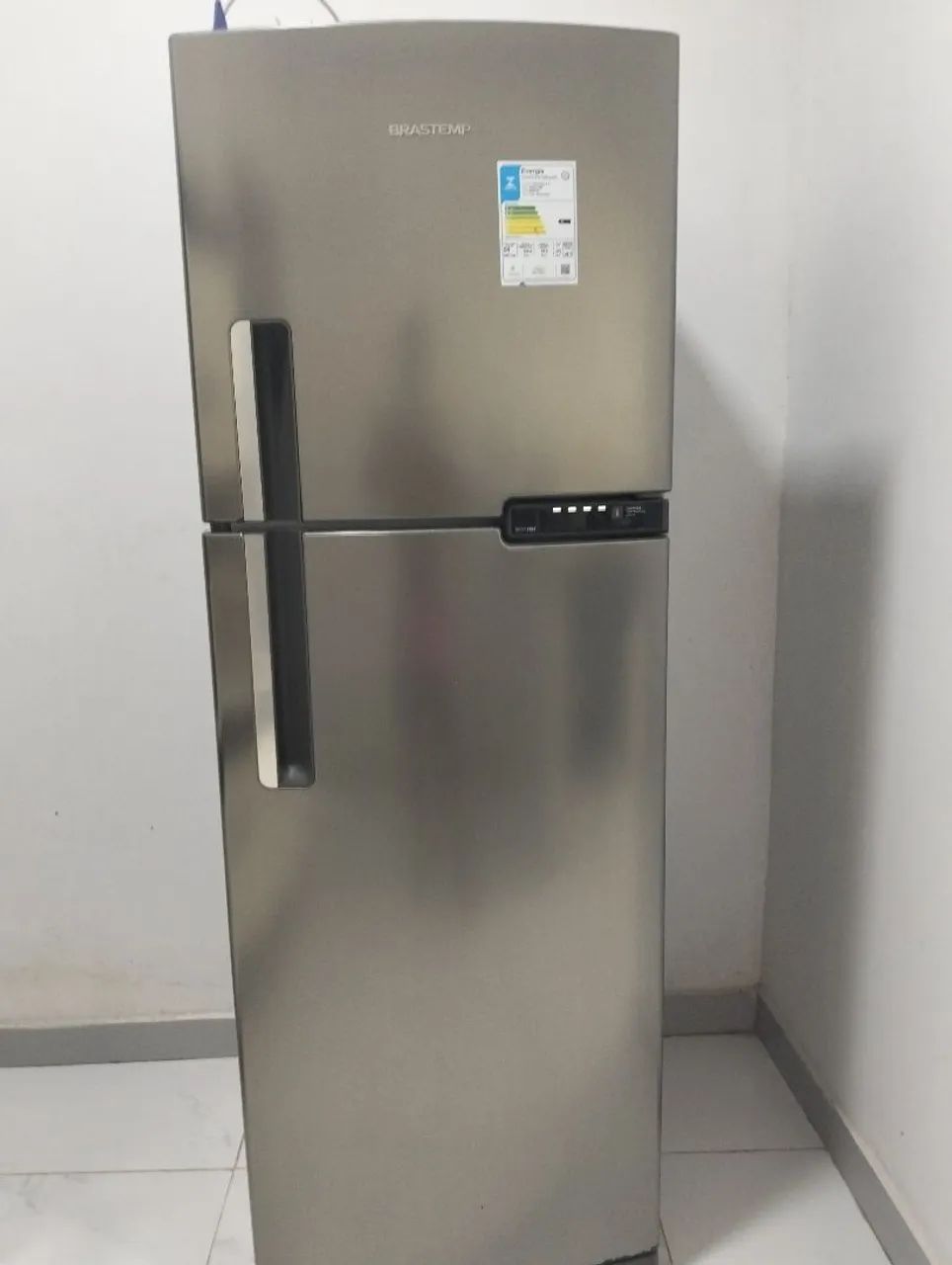 Vendo geladeira Brastemp 