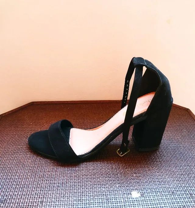 Sandália Salto Médio - Foto 5