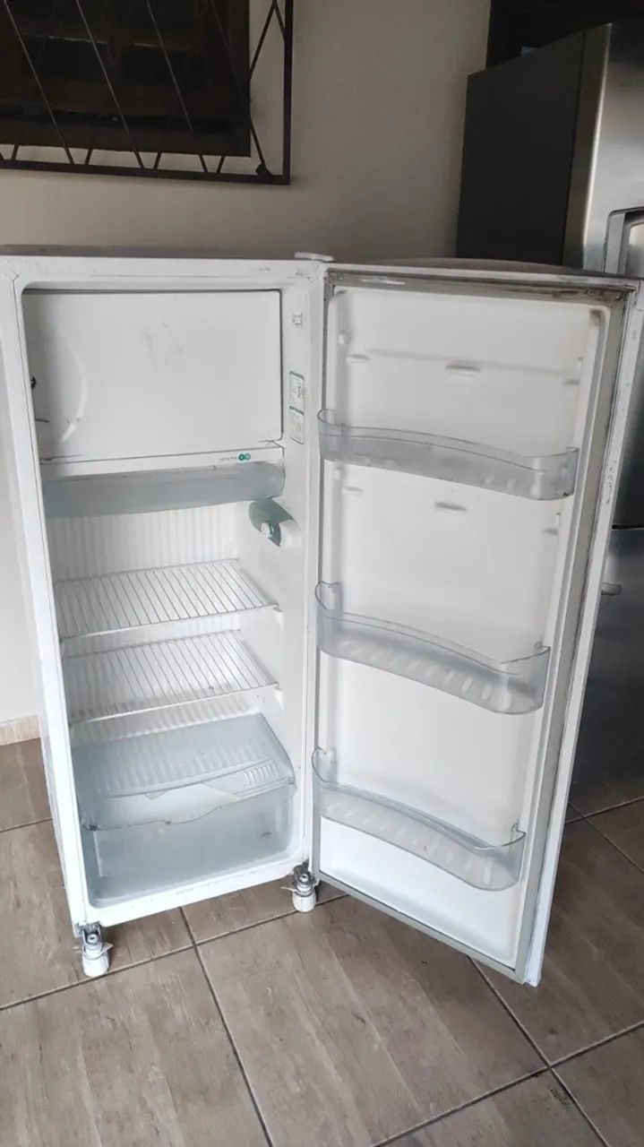 Vendo geladeira  - Foto 3