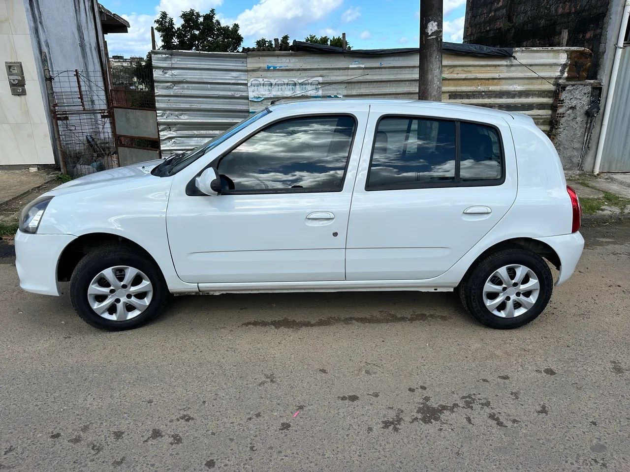 Renault Clio Clio RN/Alizé/Expr./1.0 Hi-Power 16V 5p 2016