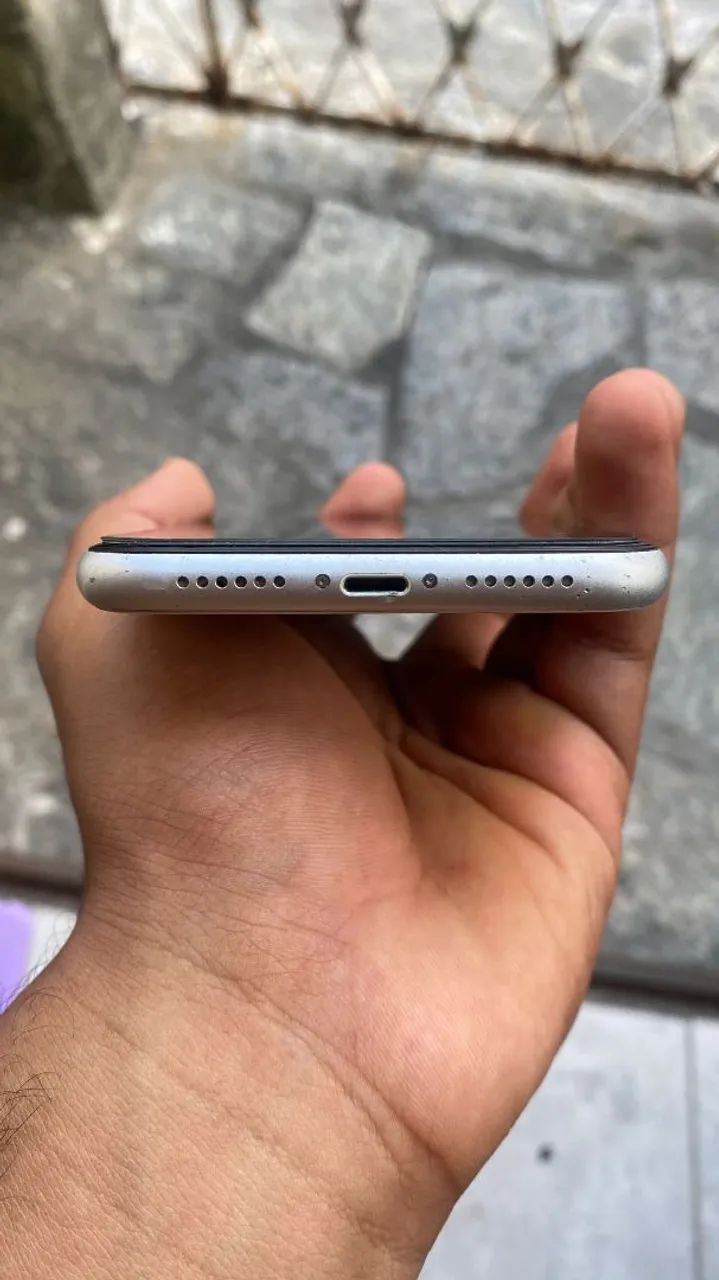 Iphone XR 128gb Todo original - Foto 4