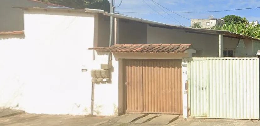 Casa em Vista da Serra I com terreno de 360 m2