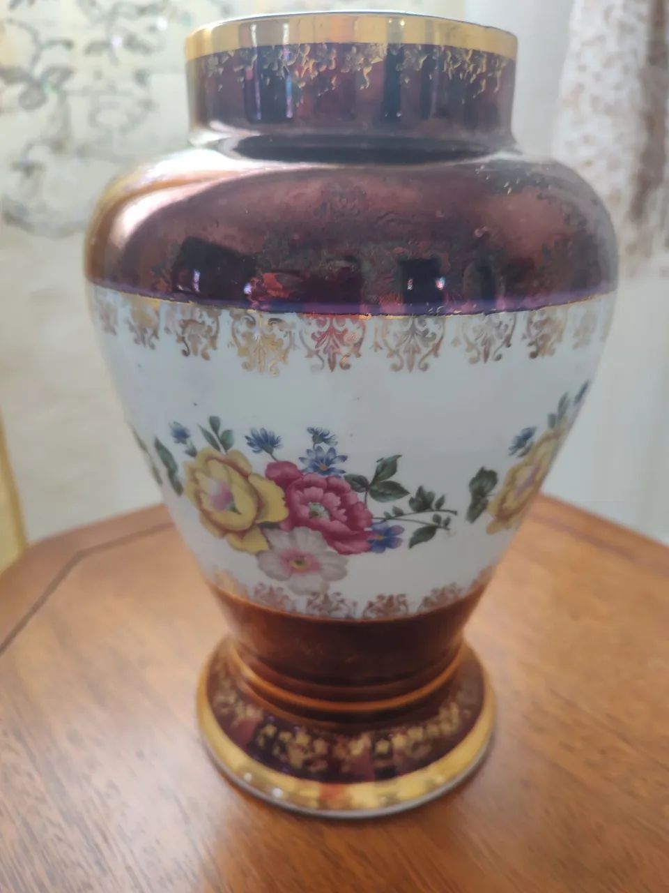 Vaso antigo, perfeito 