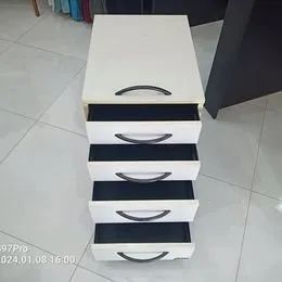 Gaveteiros marca Giroflex com 04 gavetas em aço e rodinhas  - Foto 3