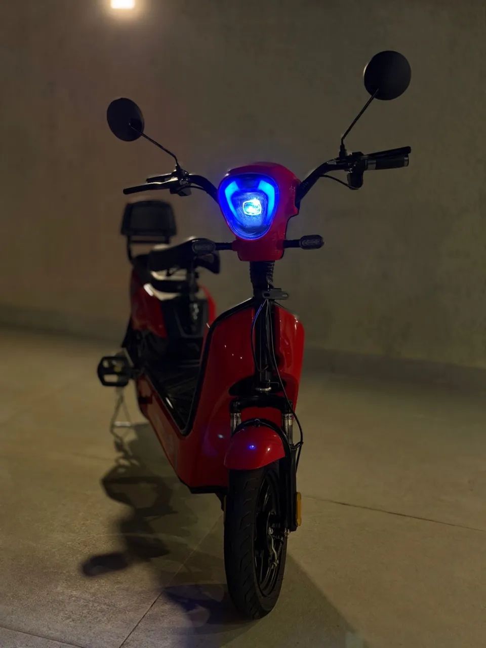 Scooter elétrica 