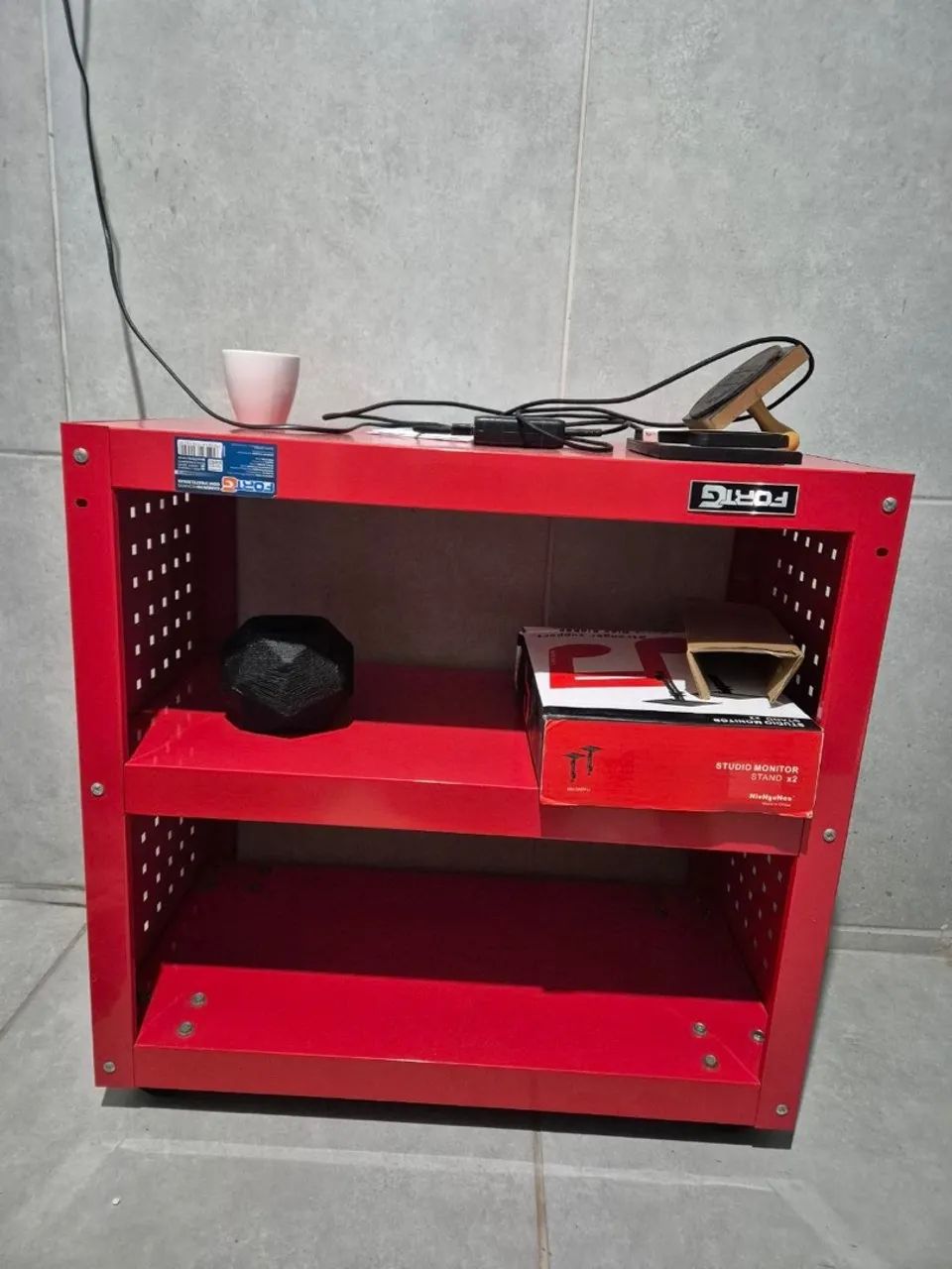 Rack De Ferro com rodinhas / Serve com carrinho de ferramenta ou estético.  - Foto 2