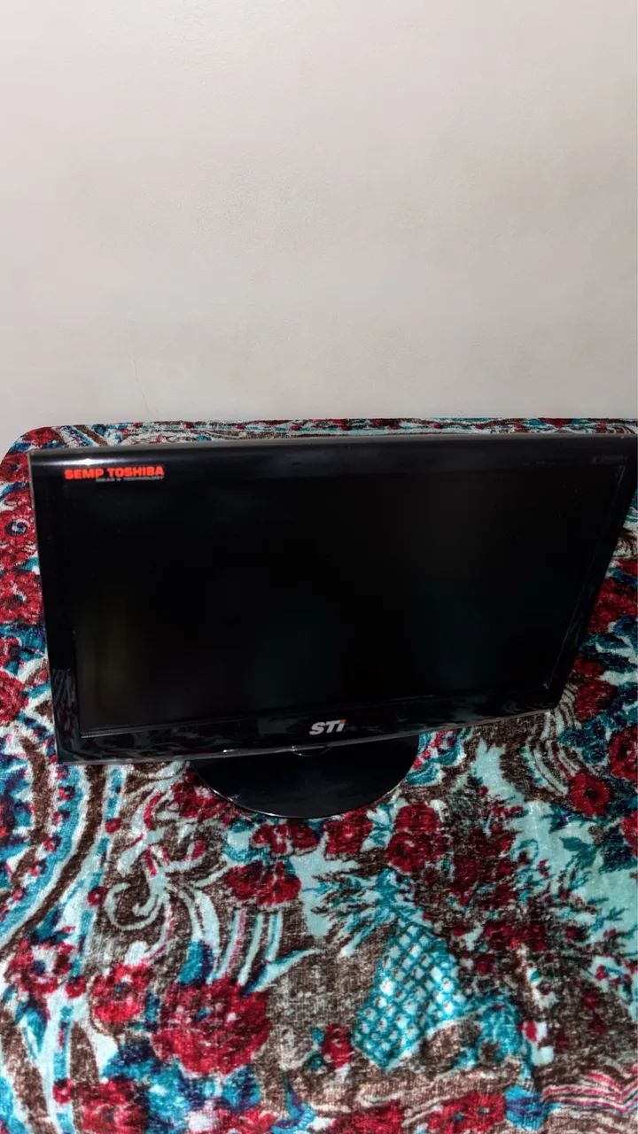 MONITOR 18,5 POL