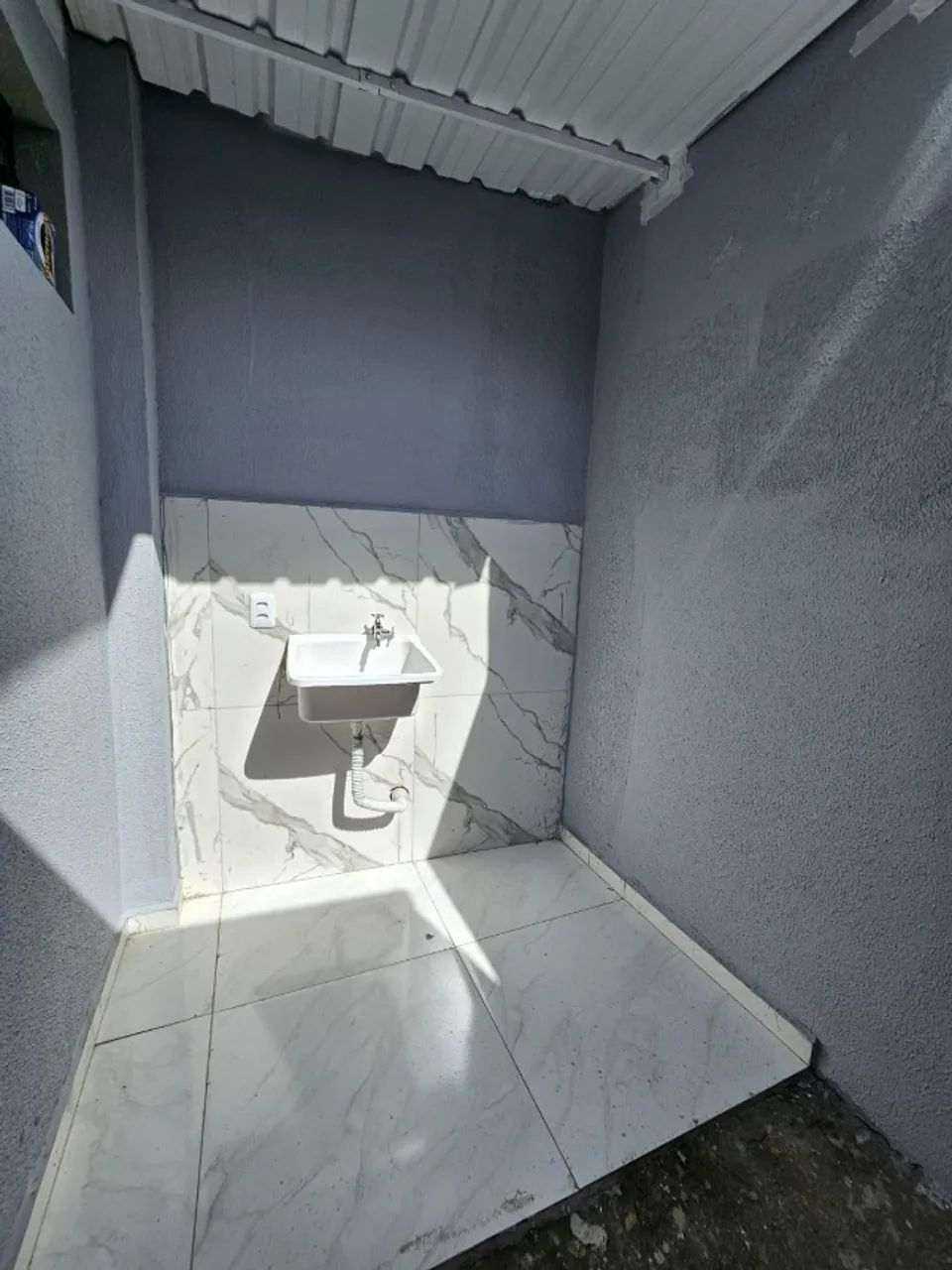 Kitnet com Garagem e Quintal, com Estrutura para Sobrado, Sorocaba - SP - Foto 4