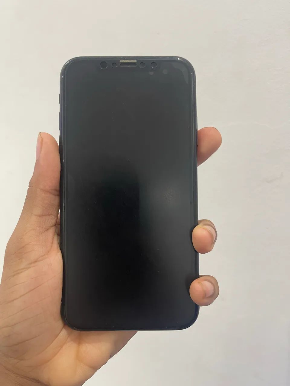 Iphone Xr usado 64GB Com detalhes.  - Foto 2