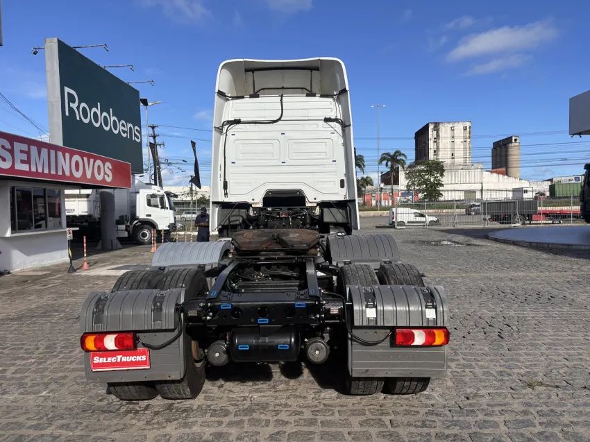 Mercedes-Benz Axor 2544 / 6x2 Ano 2021/2021- Caminhão Usado Seminovo - Foto 9