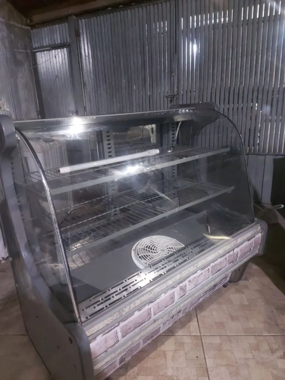 Balcão de ar forçado 