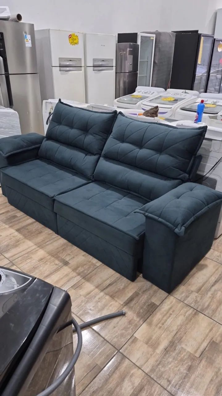 SOFÁ RETRÁTIL VELUDO 2.40METROS - ENTREGAMOS  - Foto 2