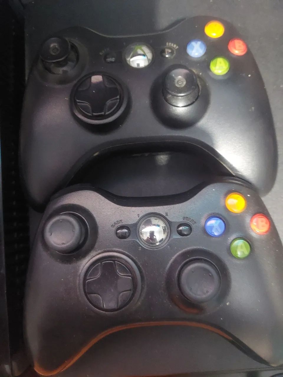 Vendo controles de Xbox 360 novos