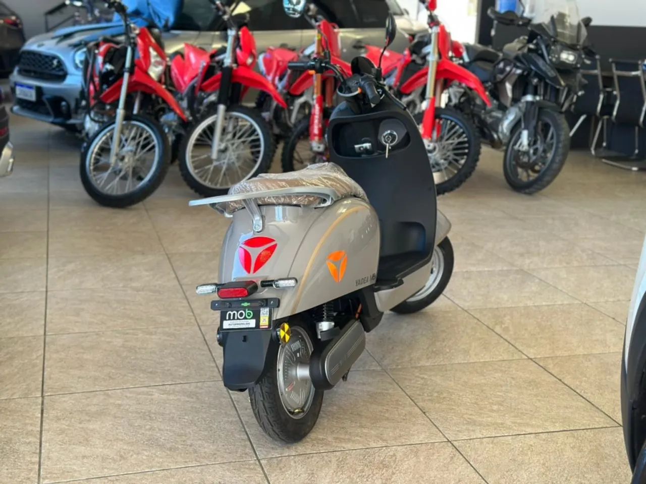 Yadea M6-h 2026 - Foto 4