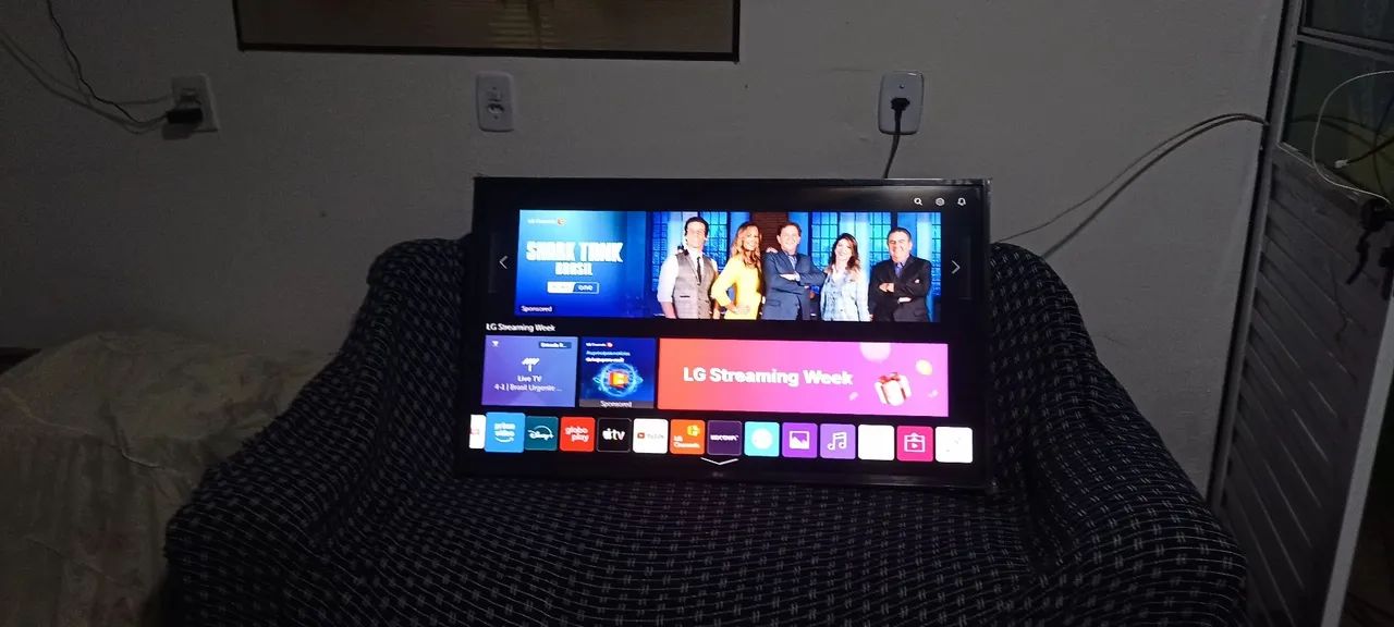 Tv smart LG 43 polegadas bluetooth espelhamento wi-fi  - Foto 2