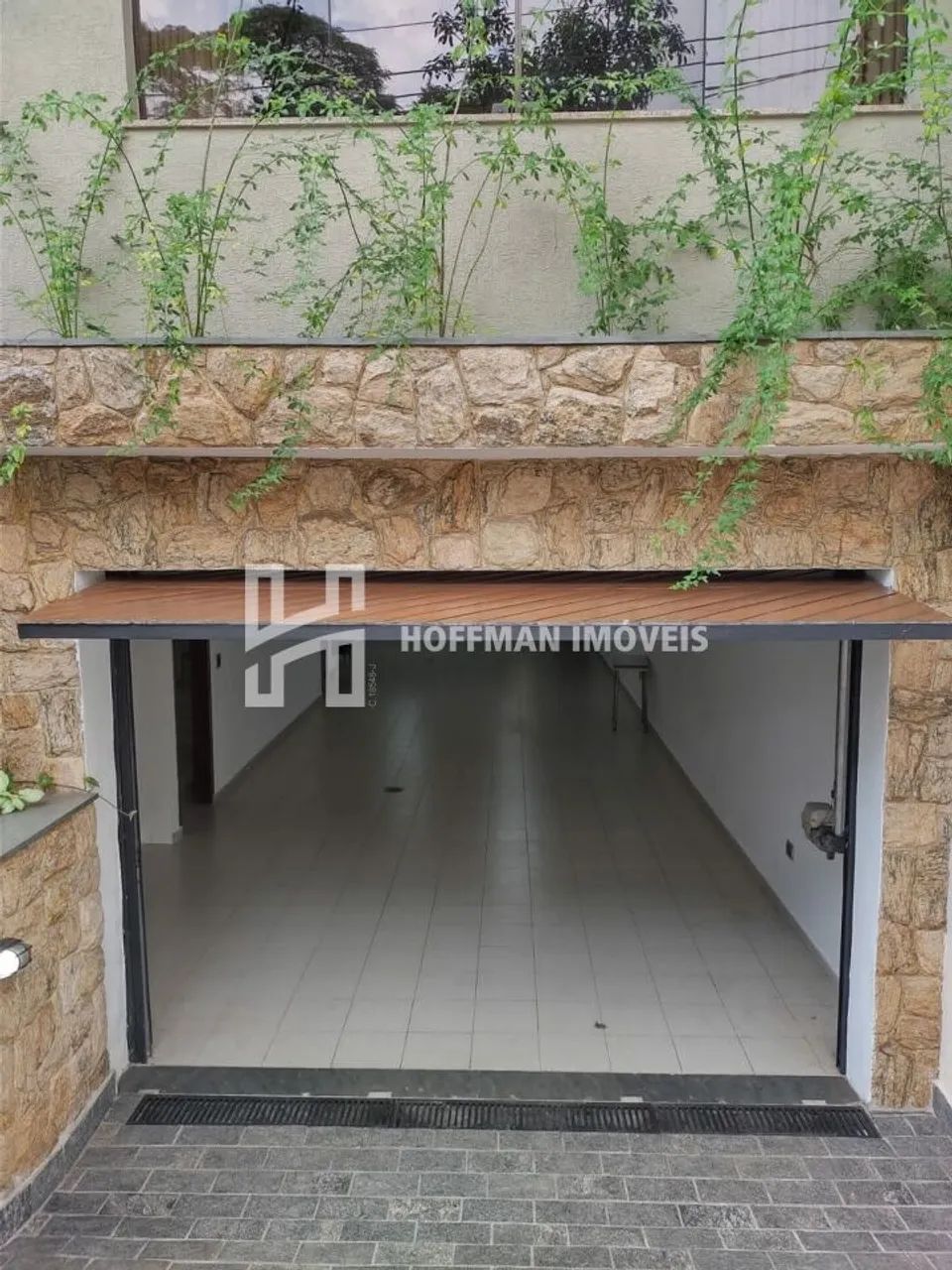 Sobrado com 3 dormitórios à Venda, 257 m² - Santa Maria. - Foto 2