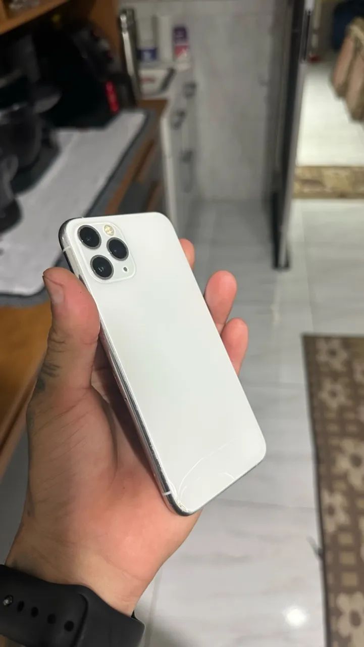 IPHONE 11 PRO - Foto 2