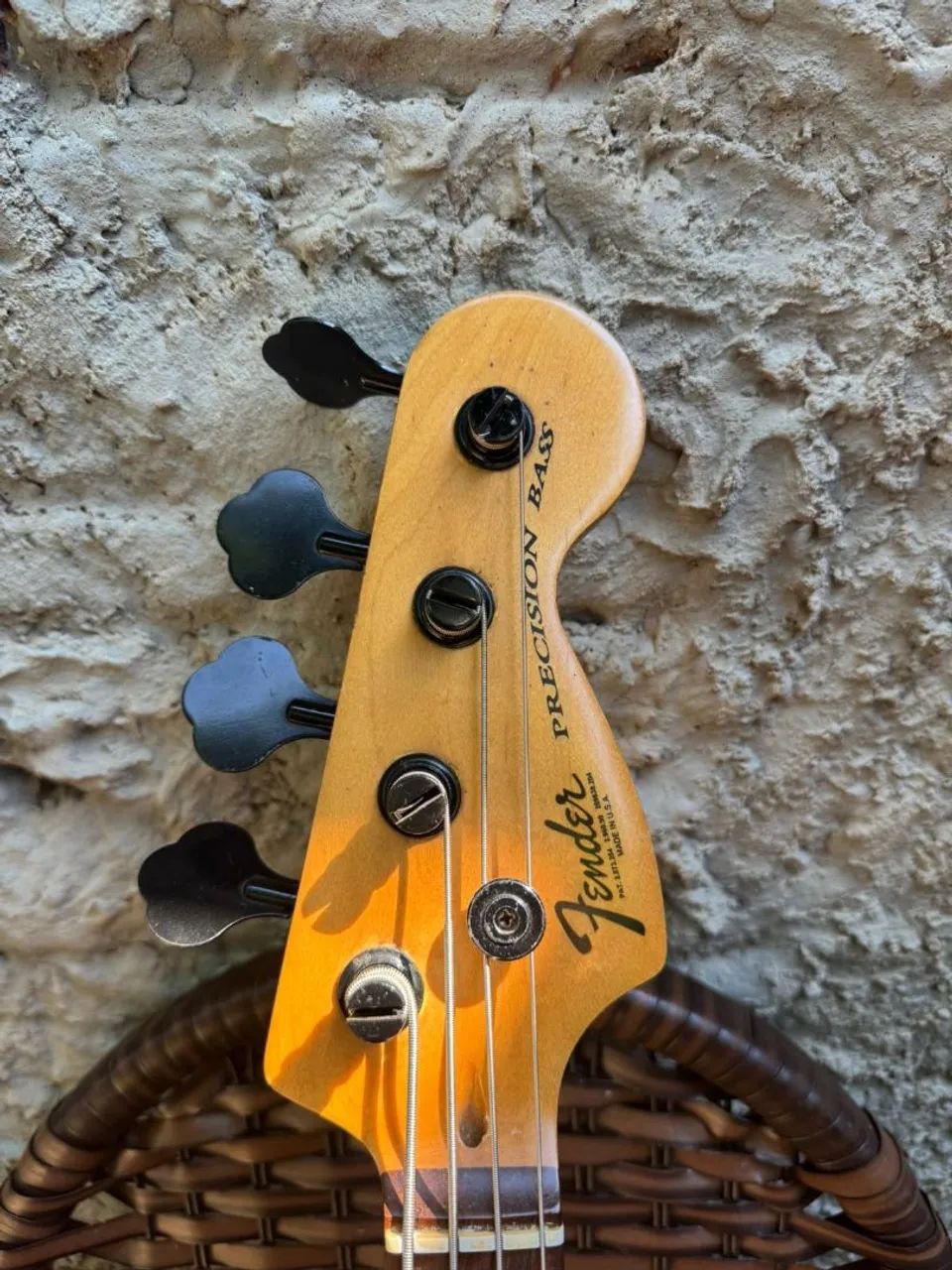 Baixo Squier  - Foto 4