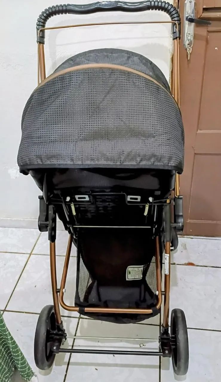 Carrinho de bebê pra venda - Foto 4