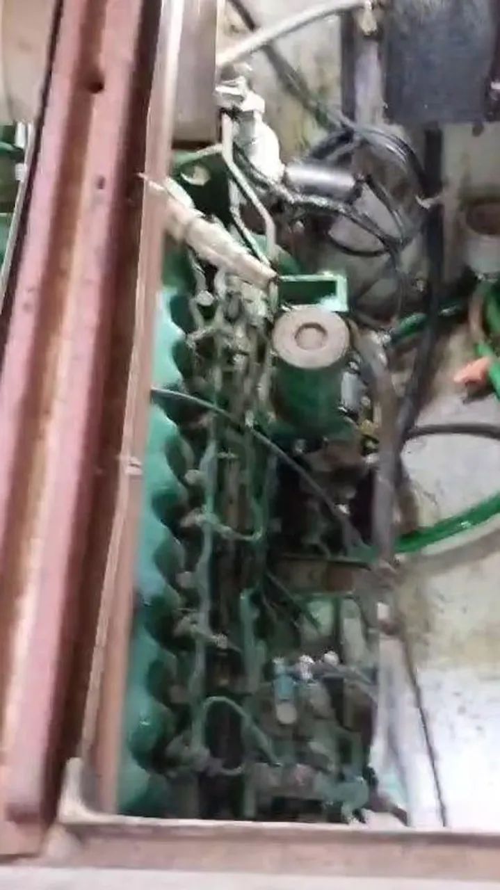 ? MOTOR VOLVO PENTA AQAD40 - 256 CV ? - Foto 2