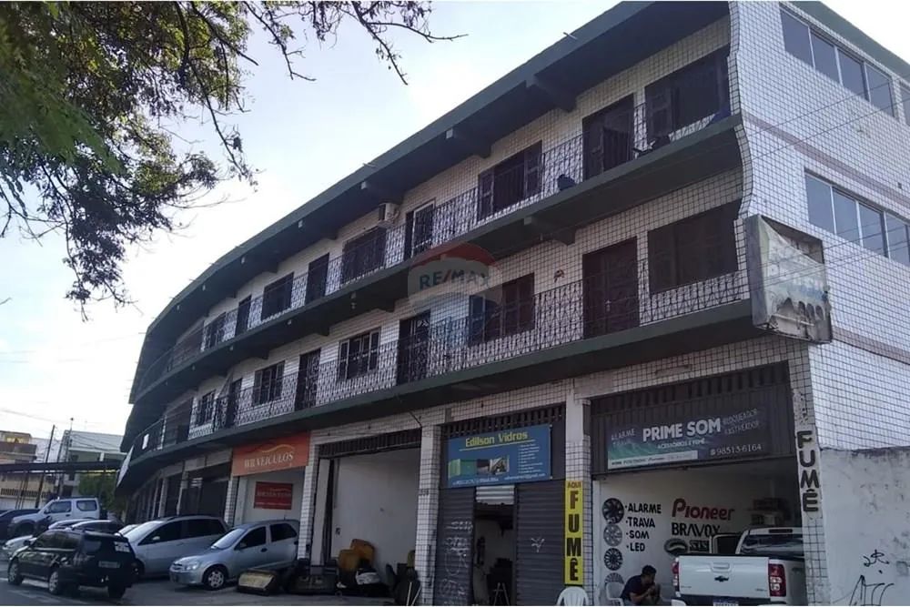 Prédio co.ercial e residencial para investimento em Fortaleza - Foto 3