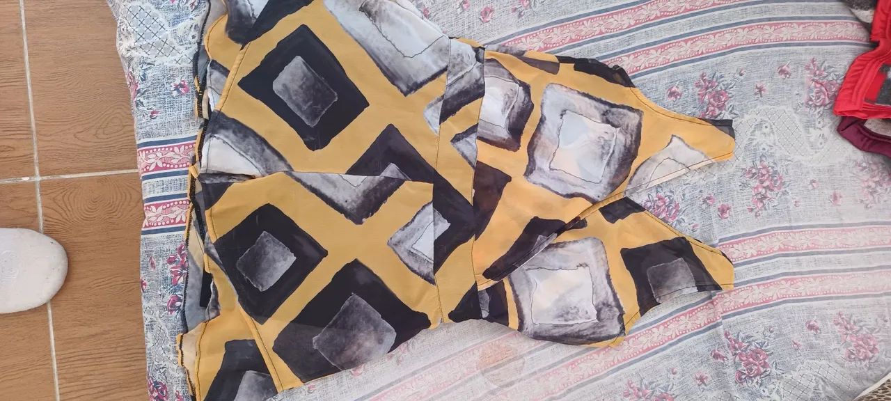 Roupas - Foto 5