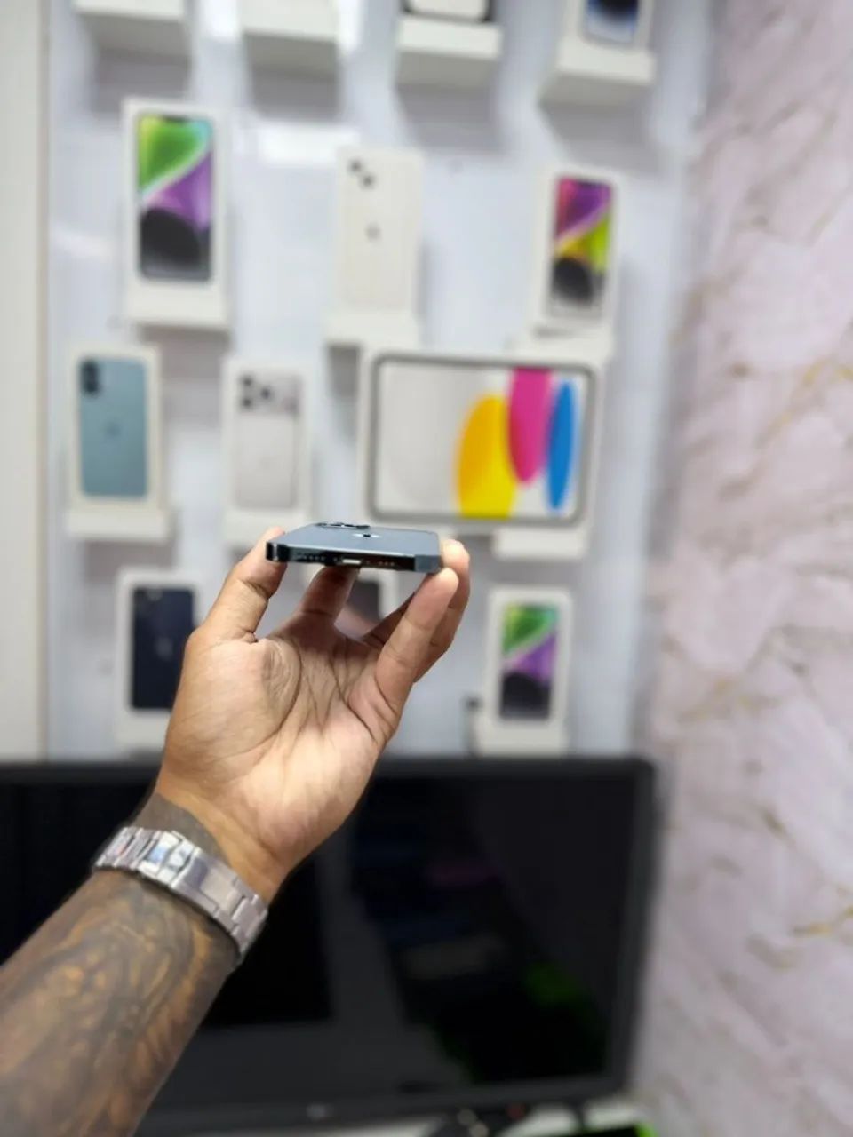 IPHONE 12 PRO 256GB <br>R$ 2.099,00 - Foto 3
