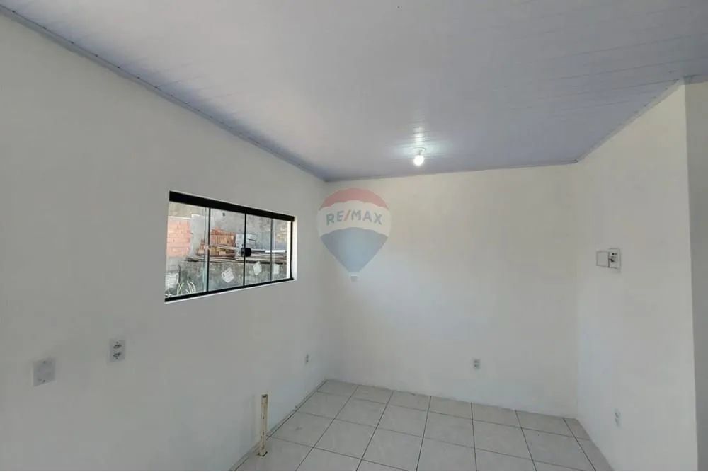Quitinetes para alugar no bairro Santa Candida. - Foto 2
