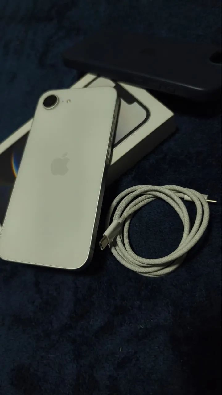 iPhone 16e - Foto 2