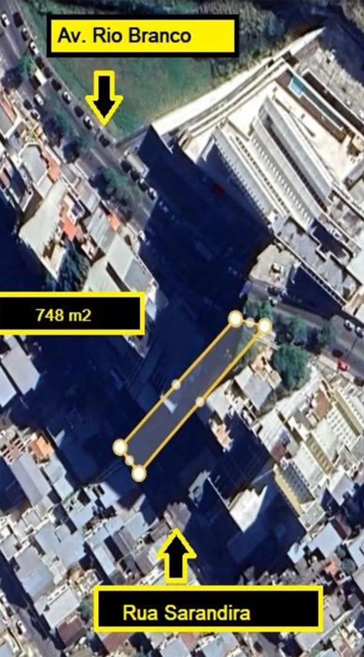 Terreno de 748m² na Av. Rio Branco | Coeficiente 2.4 - Foto 2