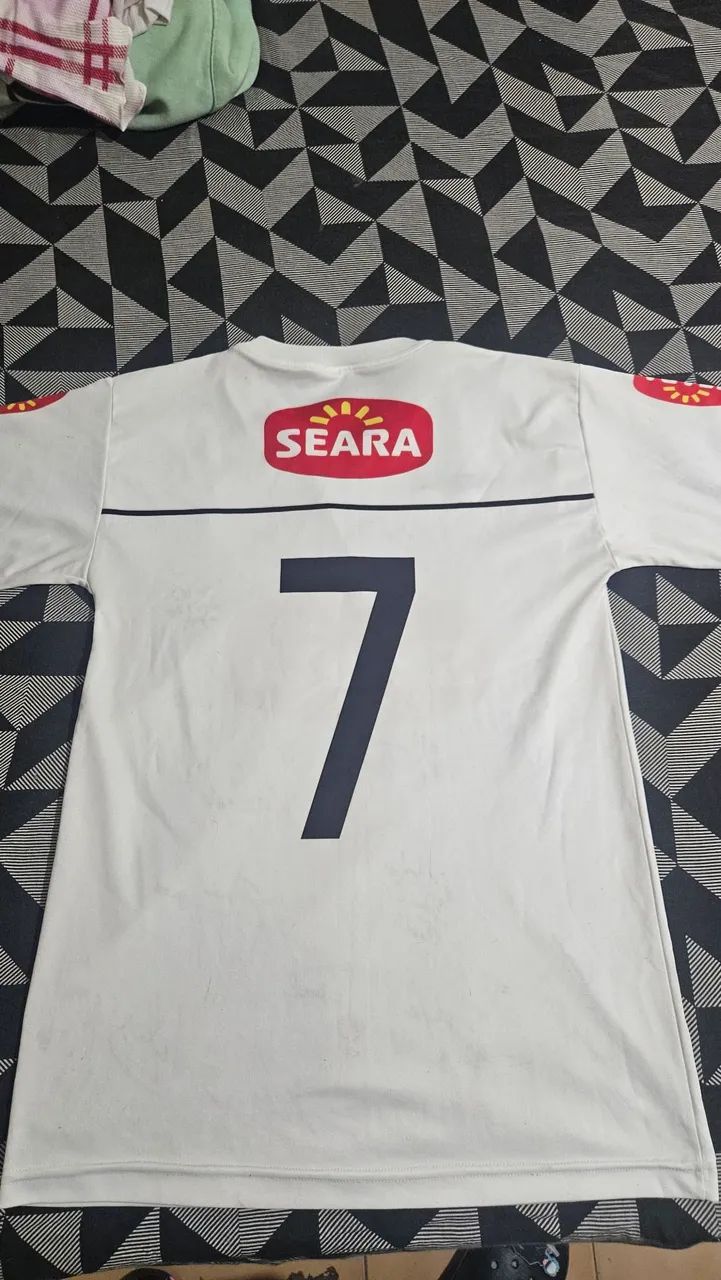 Camisa do santos com autógrafo do time de 2012 - Foto 3