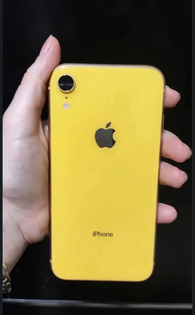 iPhone XR cor amarela 128gb. - Celulares e Smartphones - Taquara