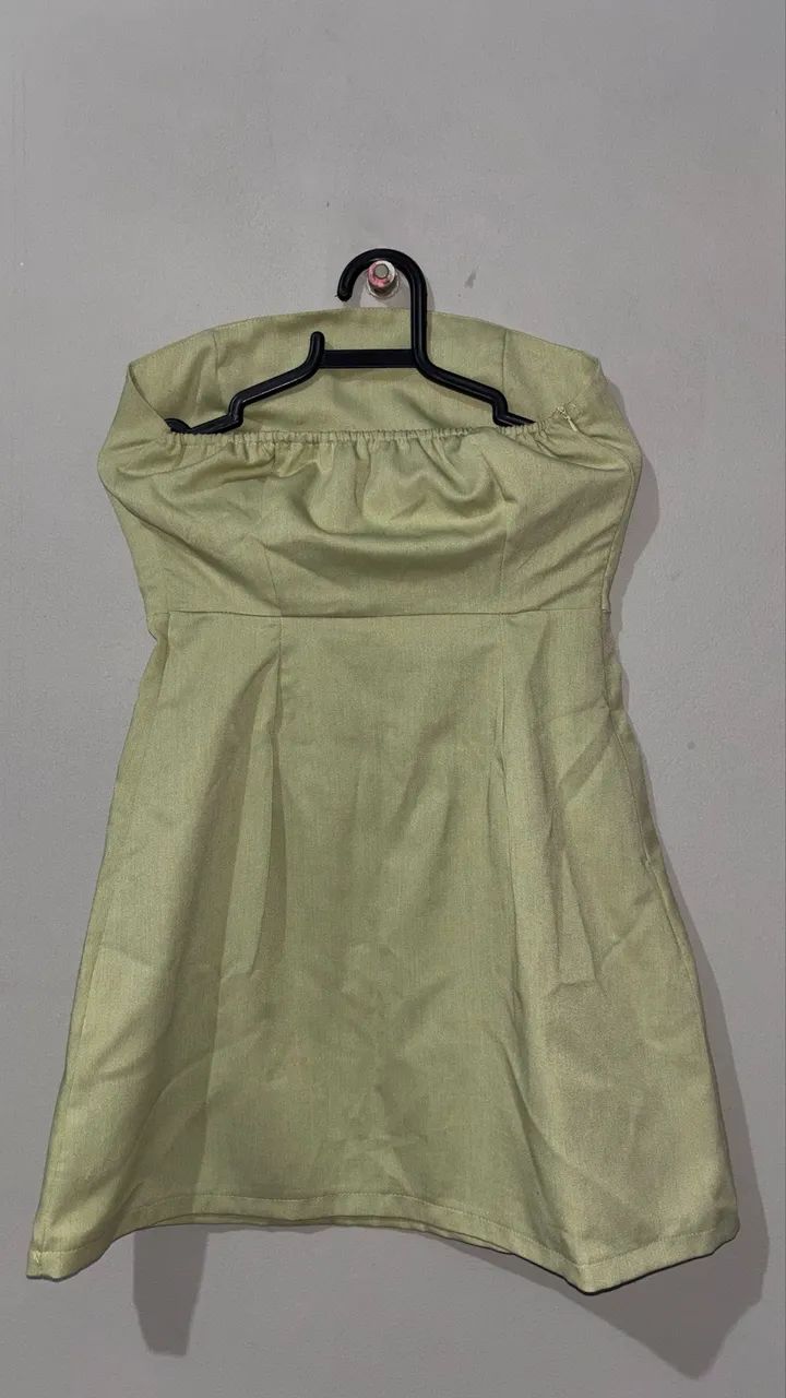 Vestido tomara que caia na cor verde, tamanho P - Foto 2