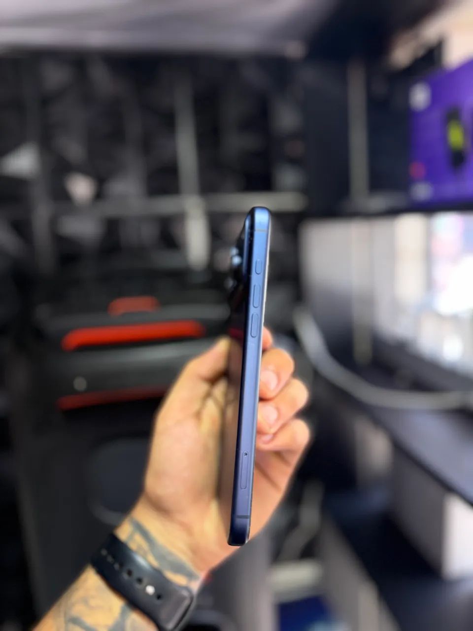 IPHONE 17 PRO MAX 256 GIGAS AZUL  - Foto 2