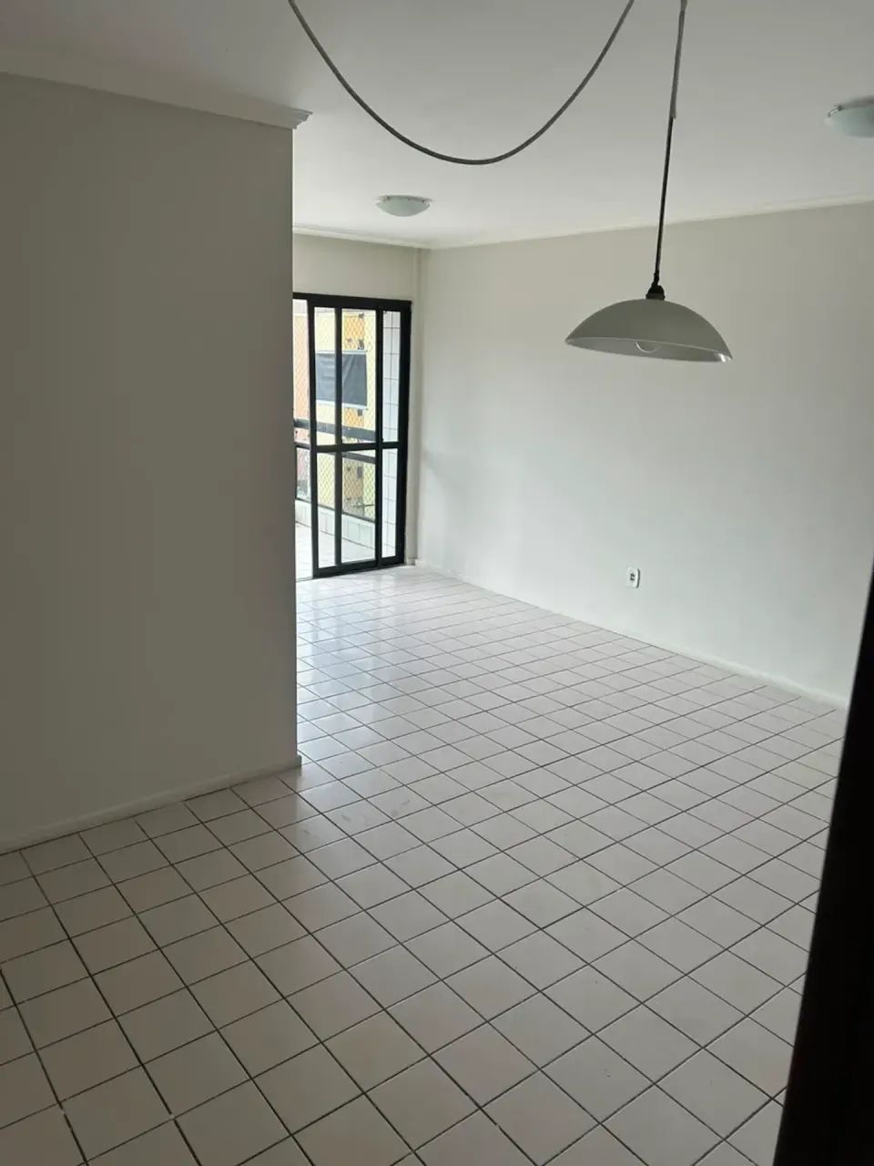 Alugo apartamento na Ponta  verde com 3/4 sendo uma suite 2