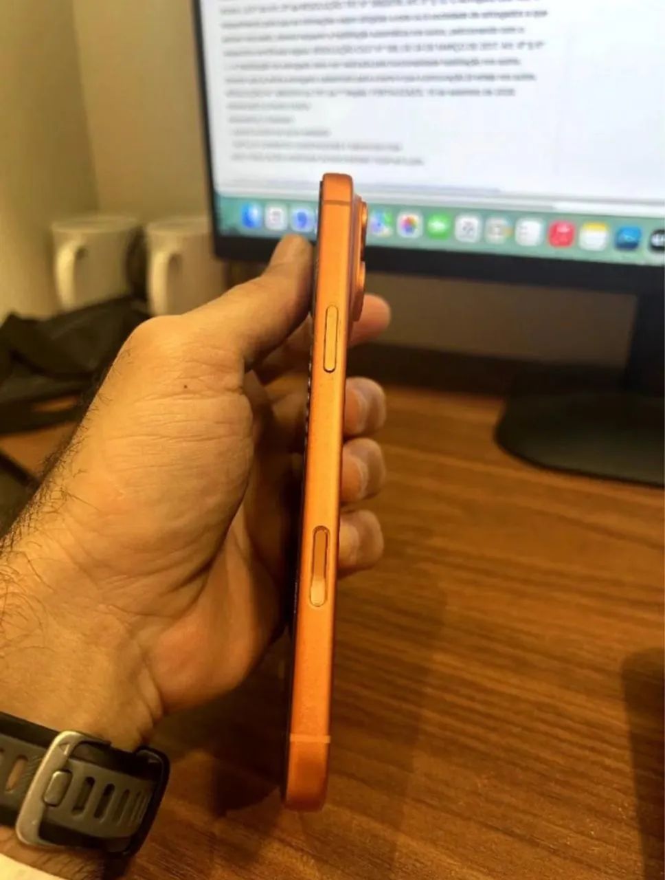iPhone 17 Pro Max 512GB Laranja - Foto 2