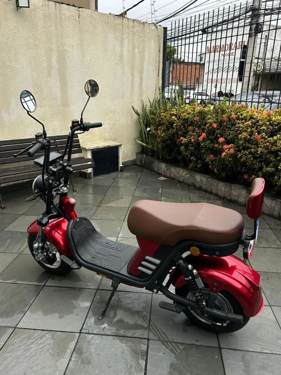 Scooter Eletrica Semi Nova (Estado de Zero)