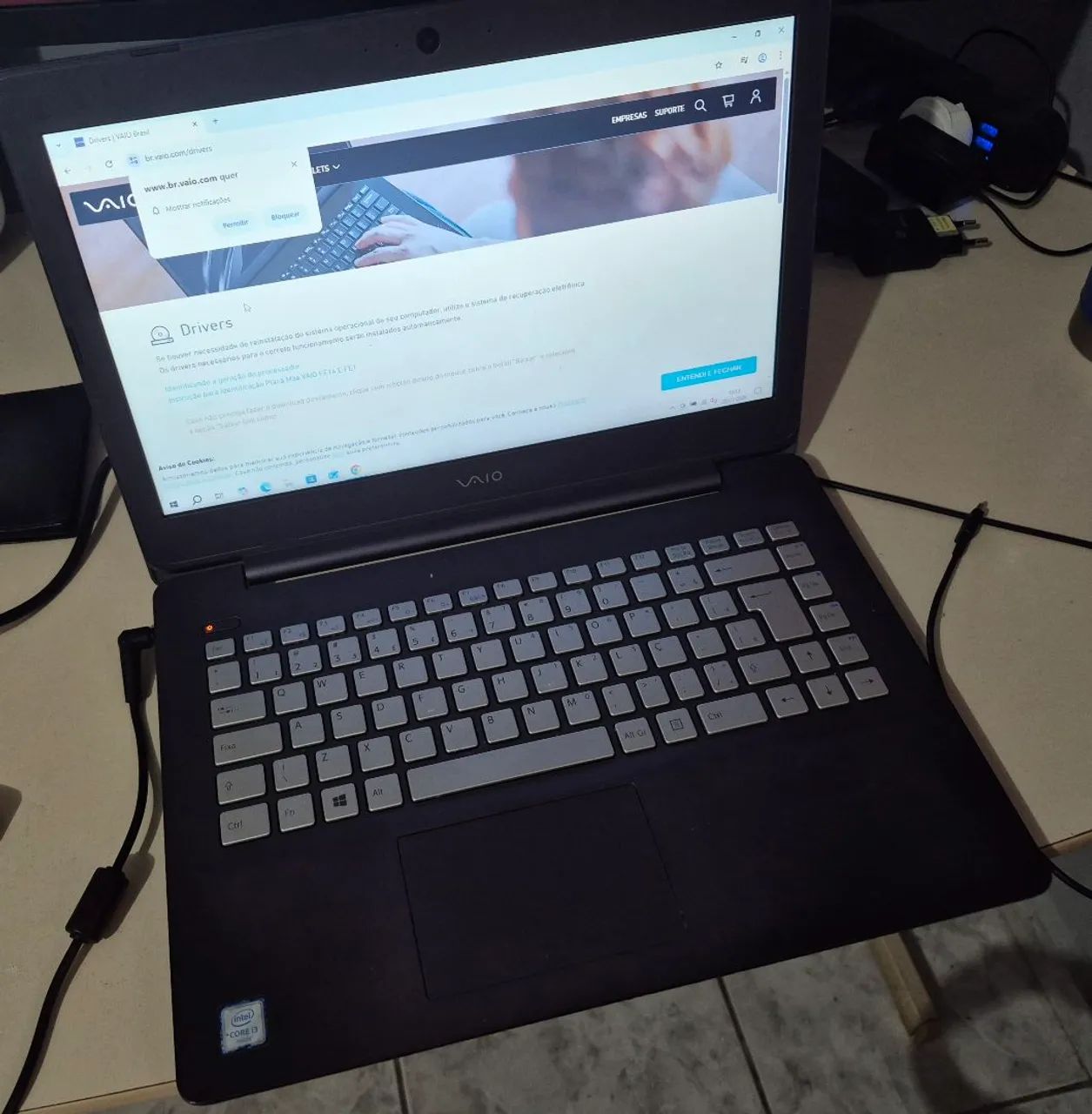 Notebook Vaio i3 6th Geração 60GB SSD 4GB RAM- Funcionando 100